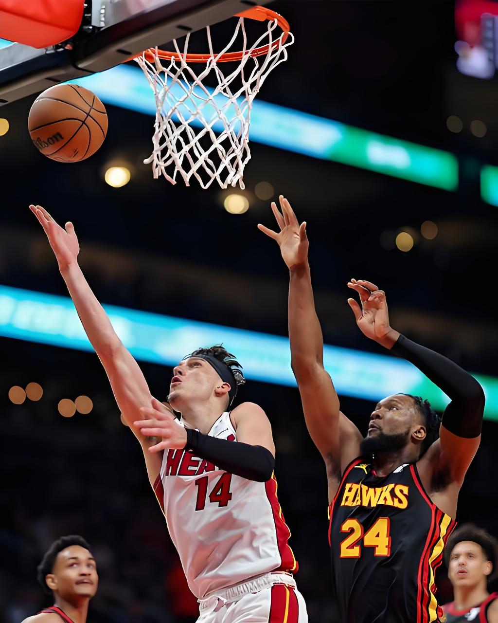 爱游戏入口关于热火不断突破！，费德勒连续五场比赛得分超过表现优异上演精彩一战的信息